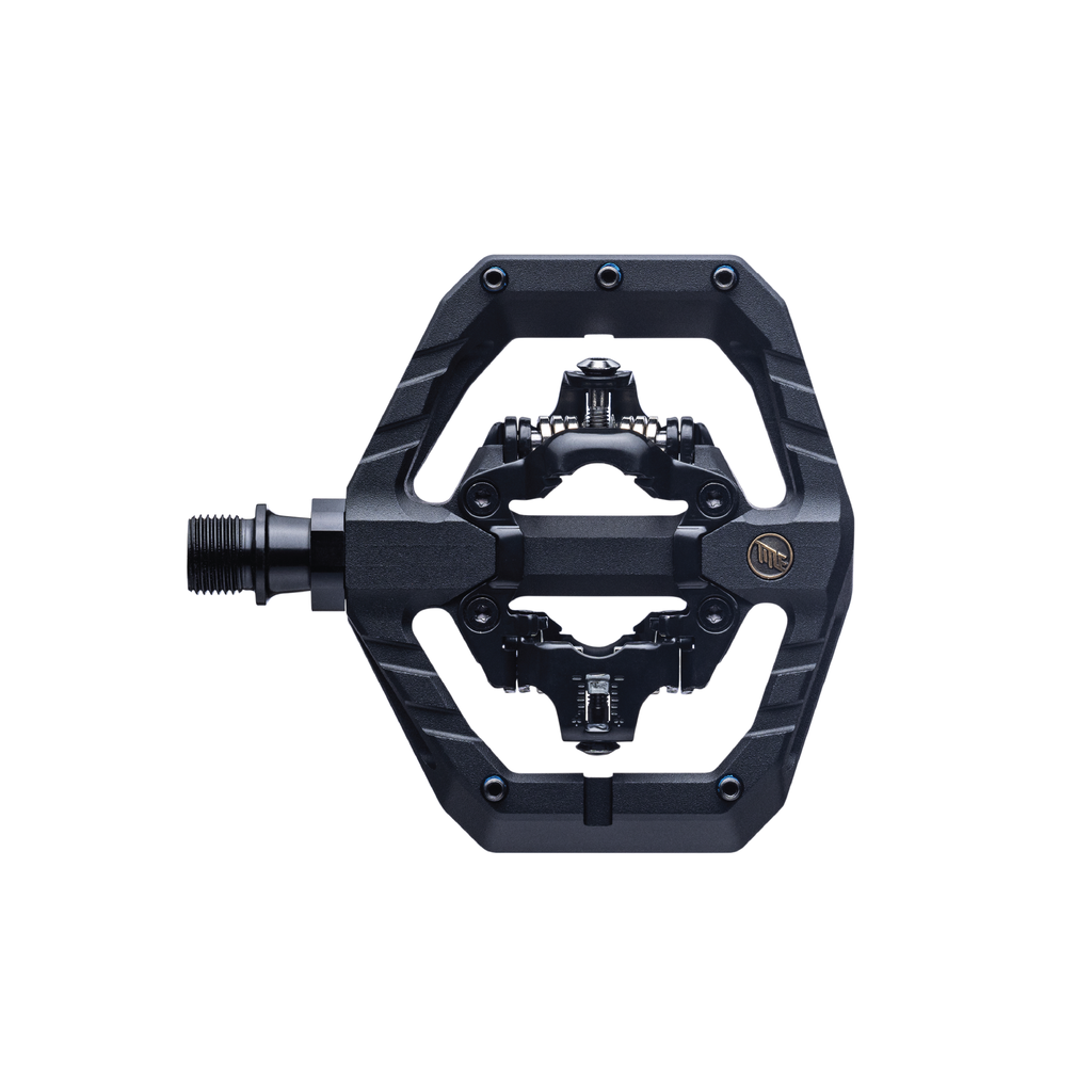 TITLE CONNECT CLIPLESS PEDALS